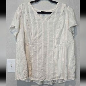 Torrid Cream Top - 3